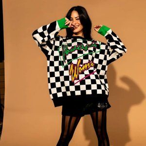 LALA ORIGINAL: Powerful Woman Oversized Knit in Grand Prix